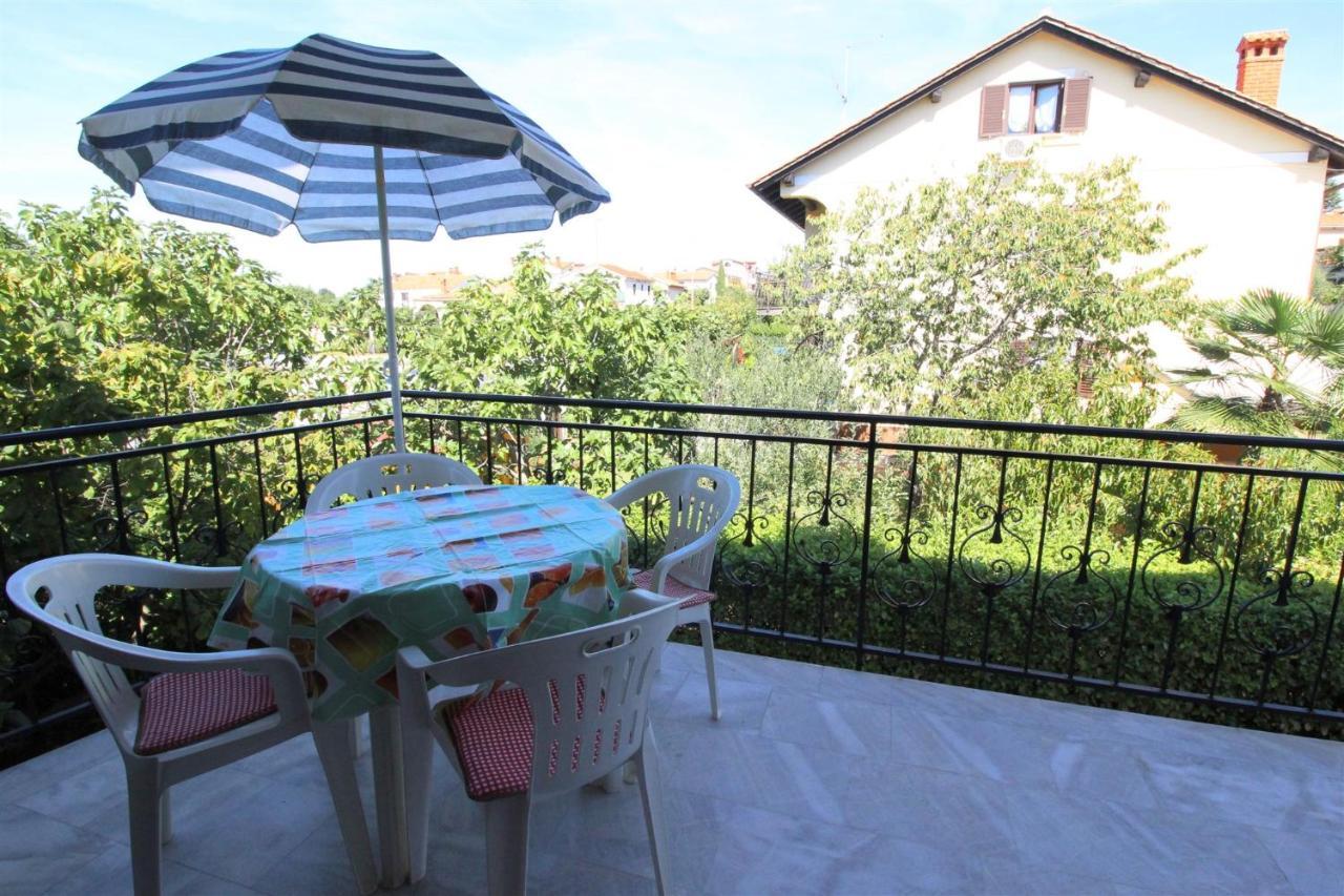 Gianna A4+2 Apartman Novigrad Istria Kültér fotó