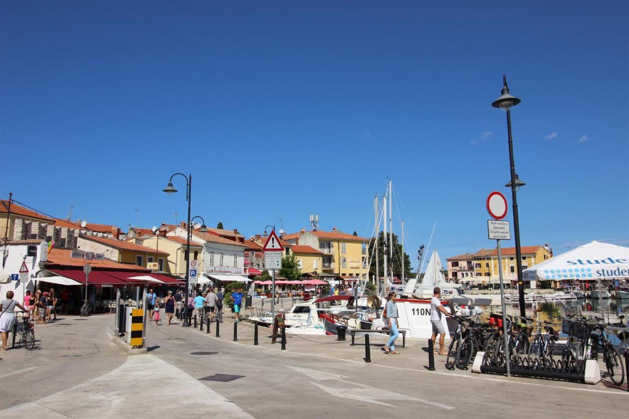 Gianna A4+2 Apartman Novigrad Istria Kültér fotó