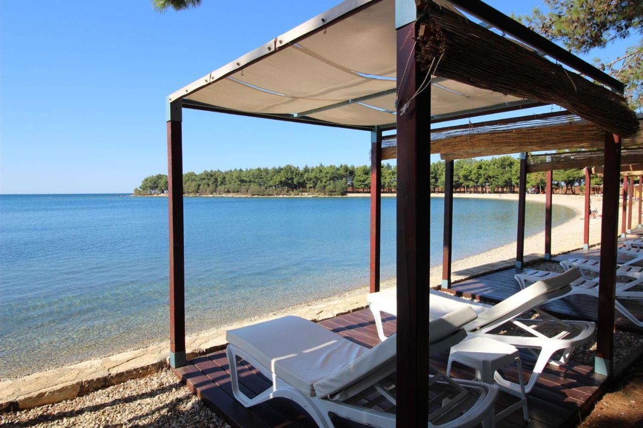 Gianna A4+2 Apartman Novigrad Istria Kültér fotó
